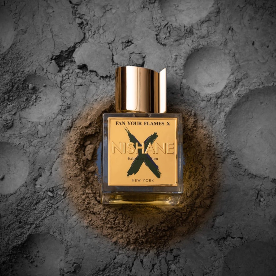Nishane Fan Your Flames X Extrait De Parfum | My Perfume Shop