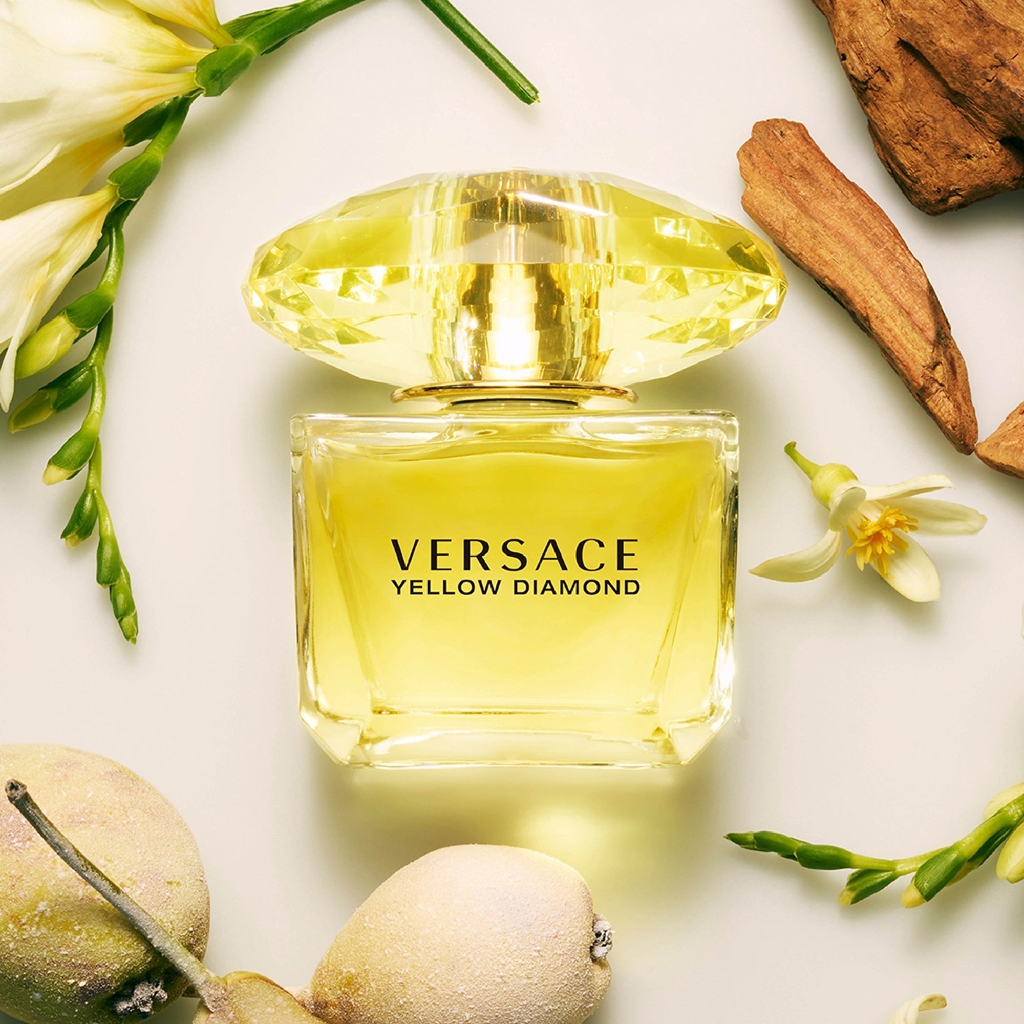 Versace Yellow Diamond EDT Body Lotion Set | My Perfume Shop